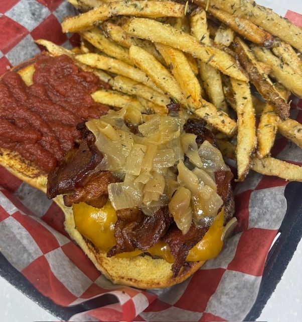 Roots Burgers & Fries in Piqua, OH (4)