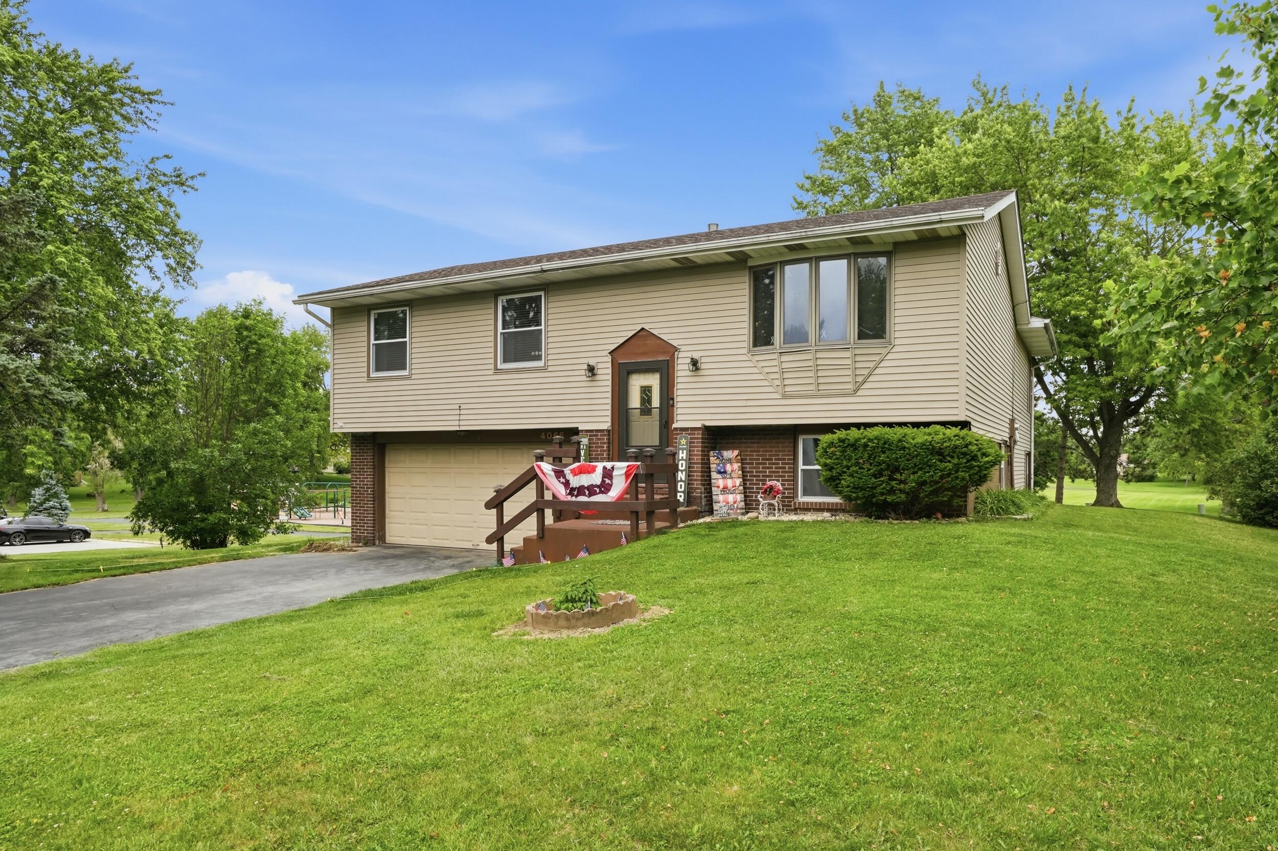 Katie Finger Realtor in Crown Point, IN (2)