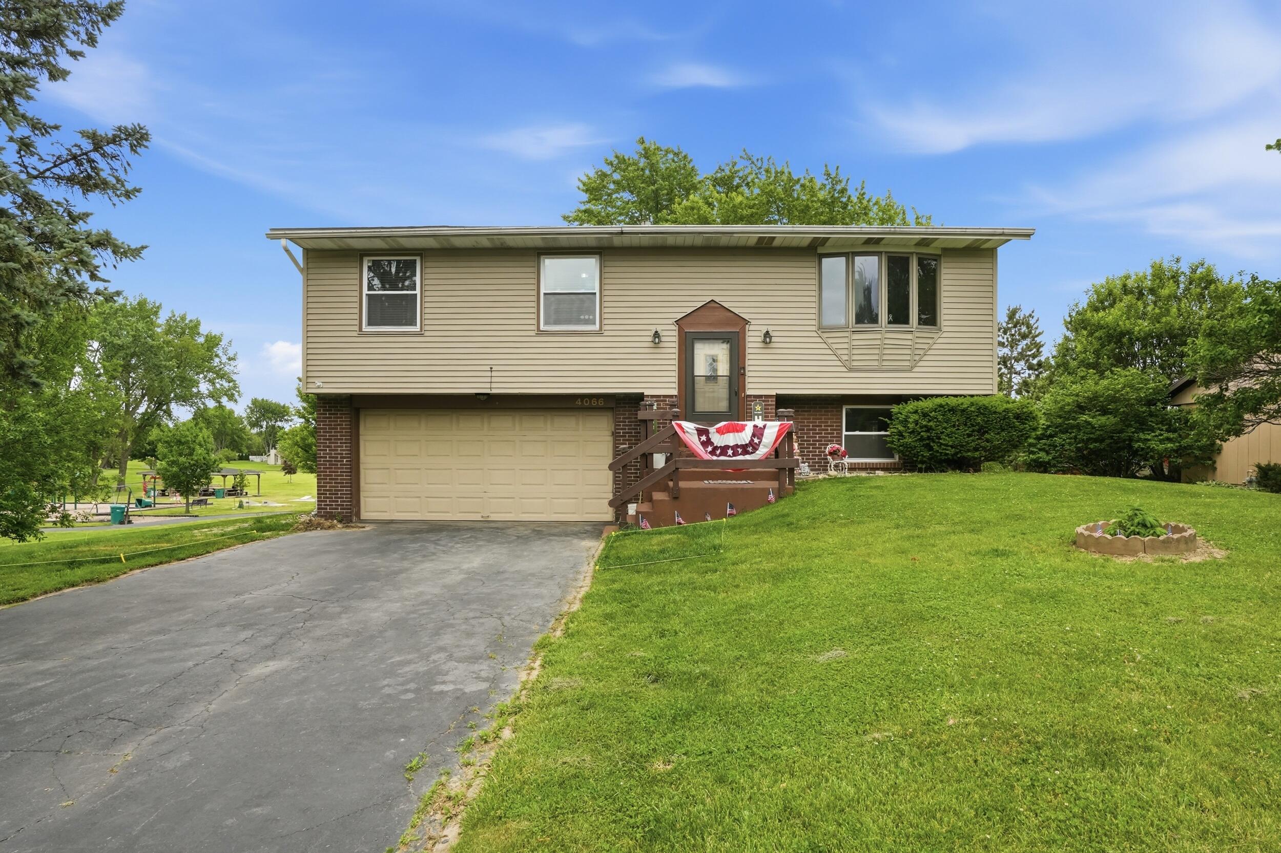 Katie Finger Realtor in Crown Point, IN (5)