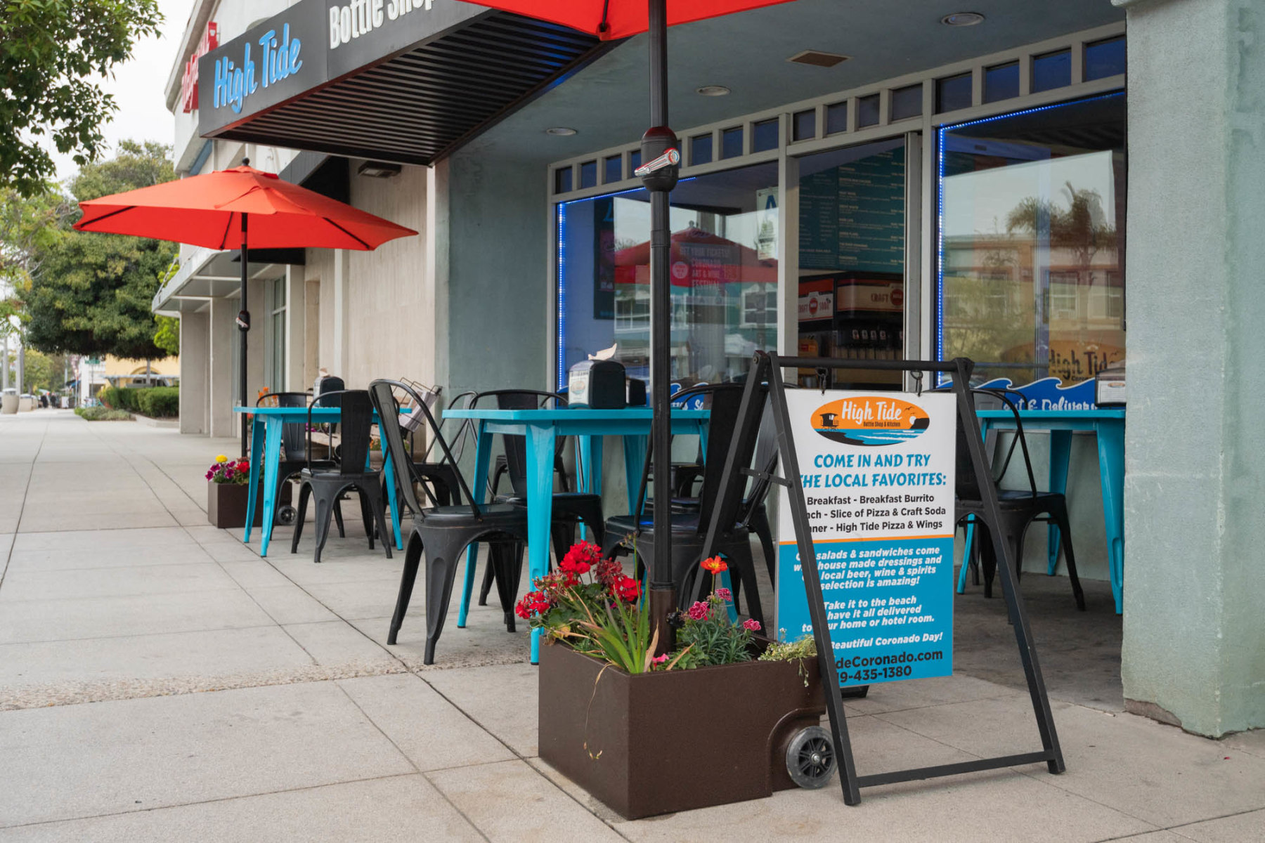 High Tide Bottle Shop & Kitchen in Coronado, CA