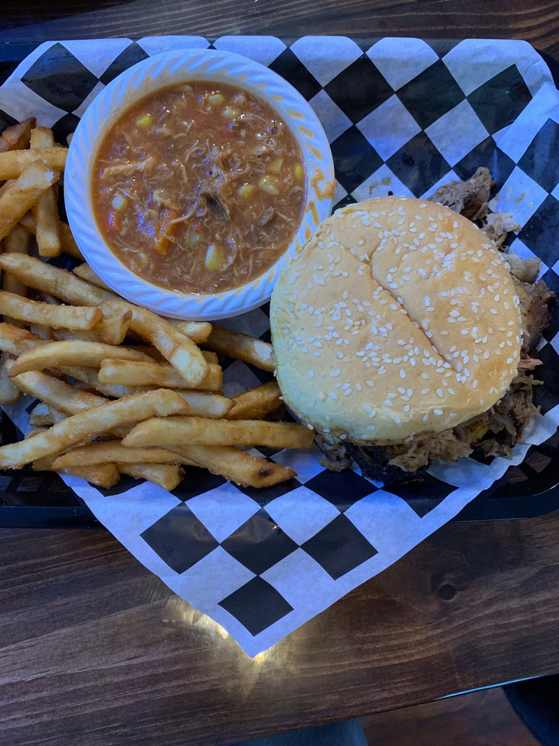 Riverside Tavern at Turners Corner in Cleveland, GA (3)