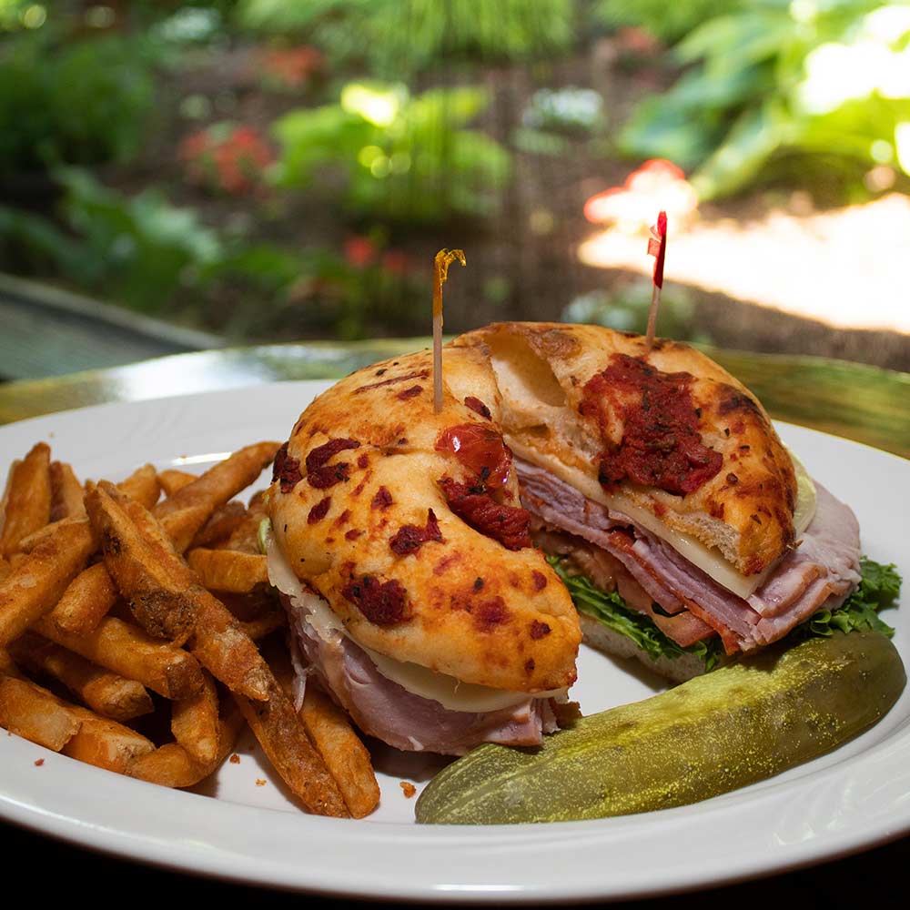 The Fox & Hounds Restaurant & Tavern in Hubertus, WI (3)