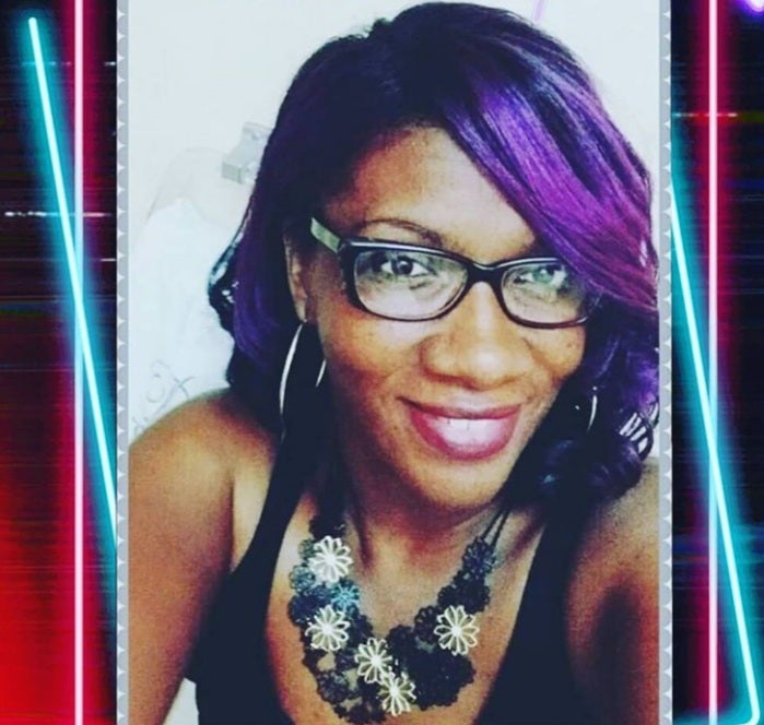 Beautician Fox Salon LLC in Terrytown, LA