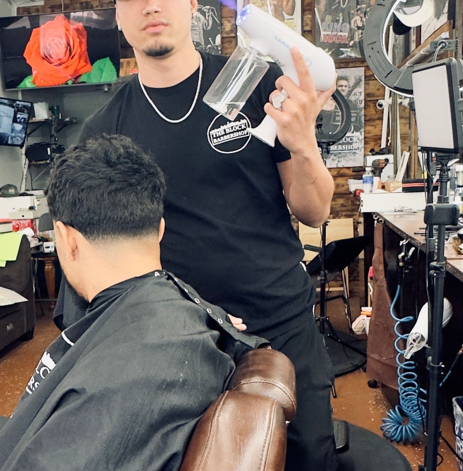 THE BLOCK BARBERSHOP in Miami, FL