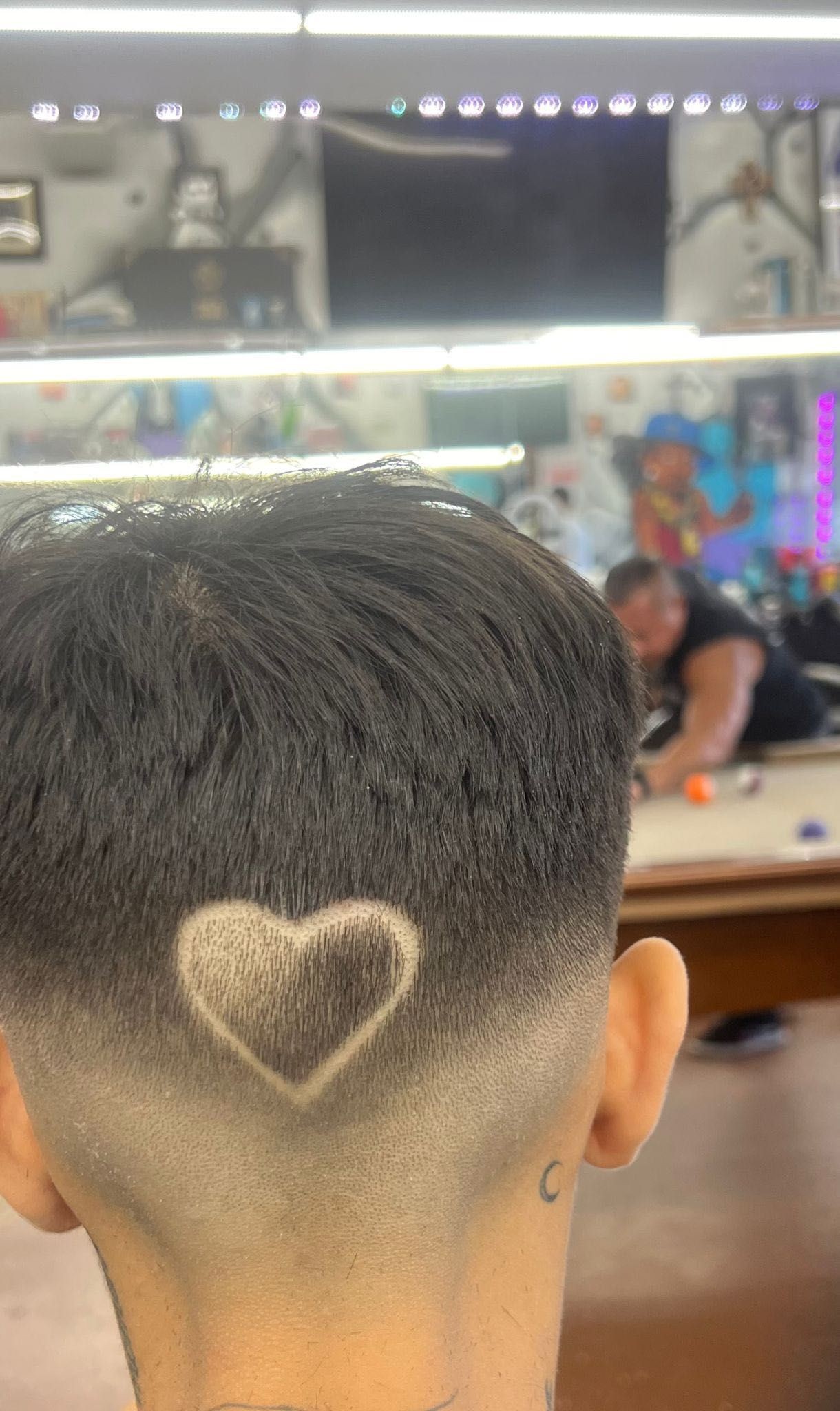 THE BLOCK BARBERSHOP in Miami, FL (5)
