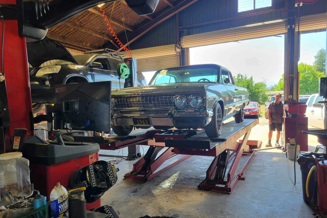Chuy's Garage in Redding, CA (2)