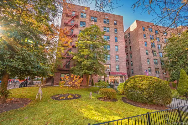 City Homes Realty Group in East Elmhurst, NY (4)