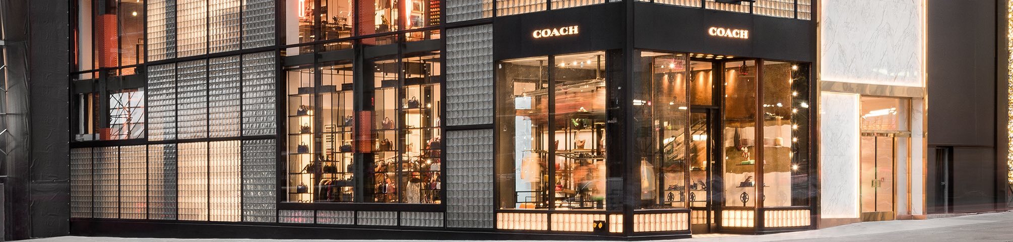 COACH Outlet in Carmel-By-The-Sea, CA