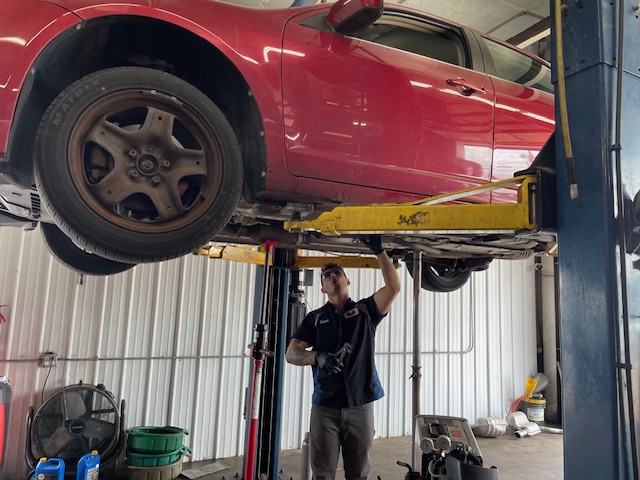 Eich Brothers Automotive in Evansville, IN (2)