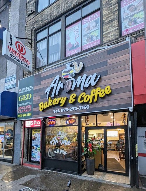 Aroma Bakery & Coffee in Passaic, NJ (2)