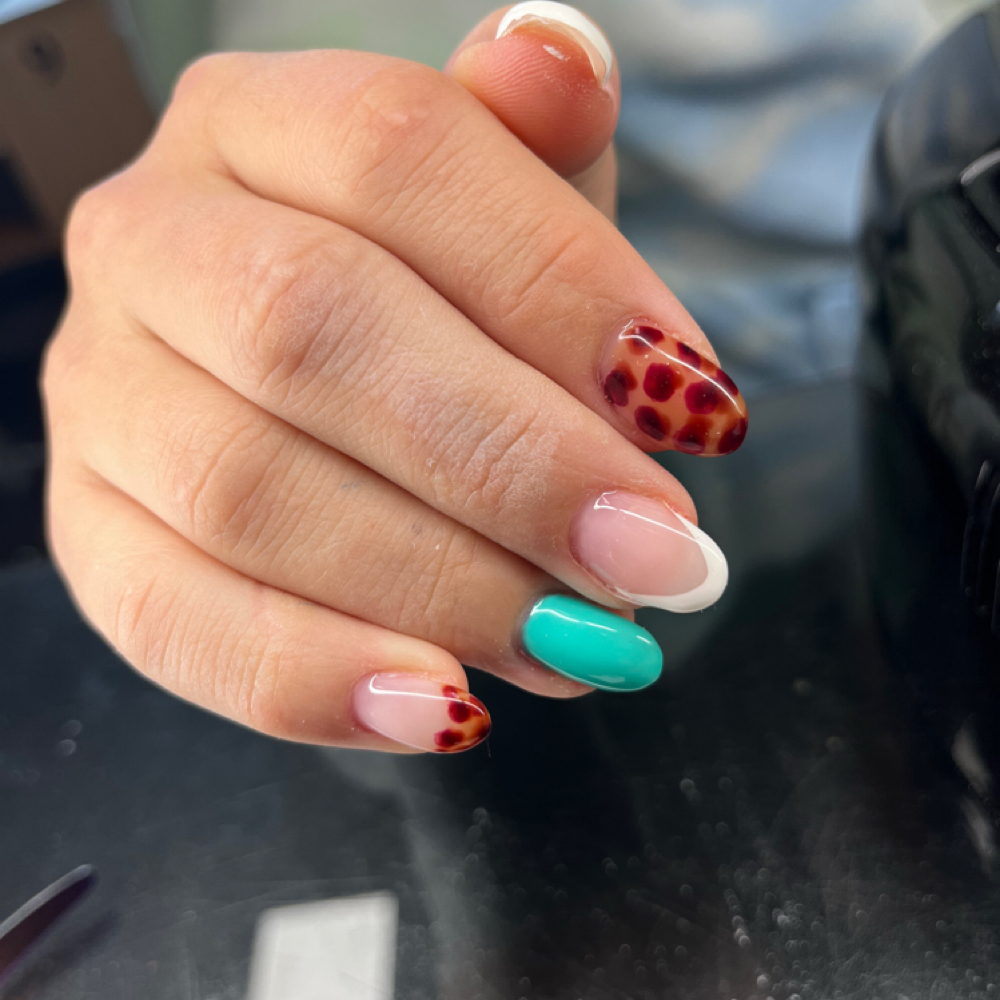 J.Est Nail Artistry in Medina, OH (2)