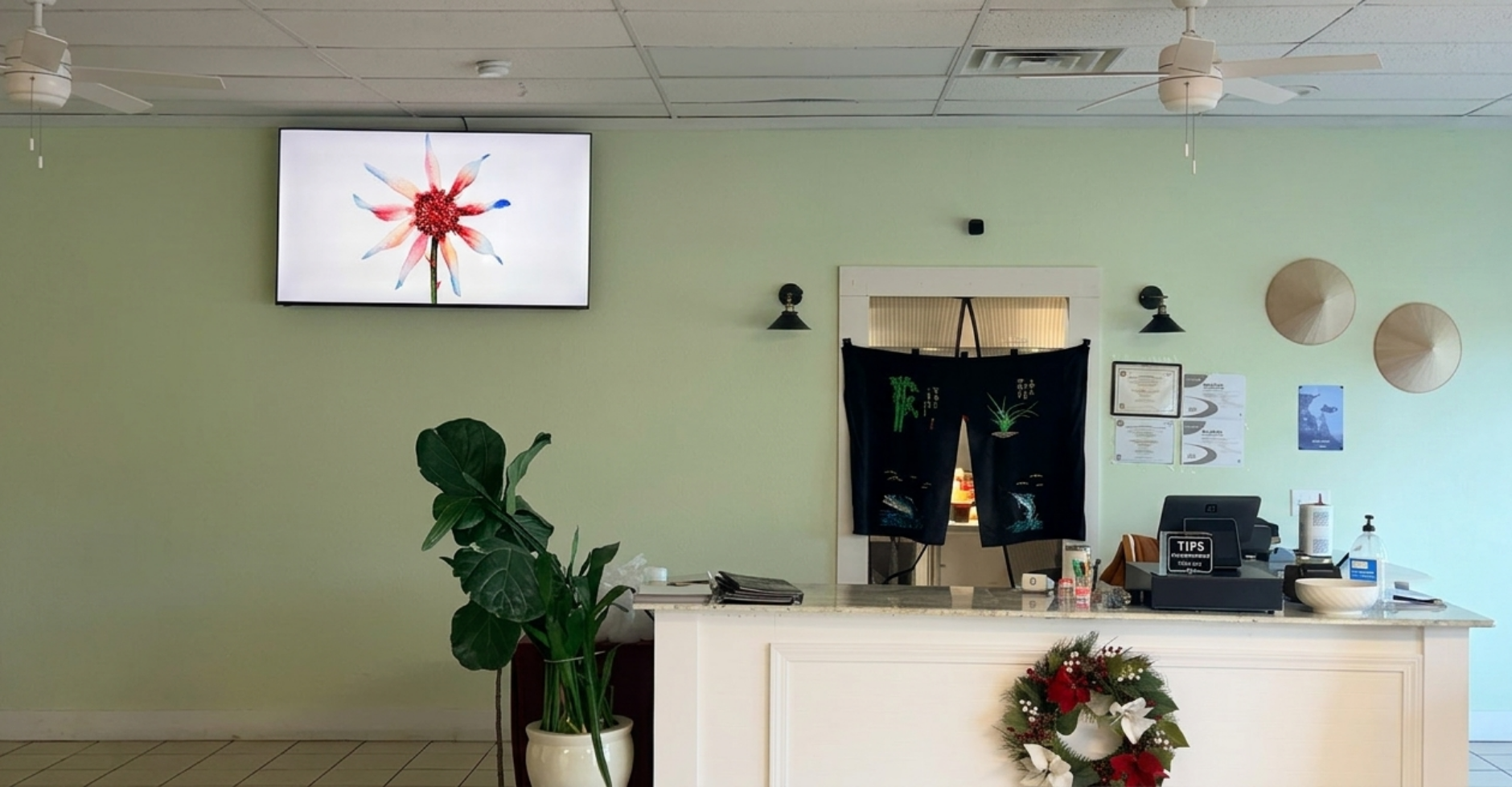 Da Nang Vietnamese Cuisine in Mary Esther, FL (2)
