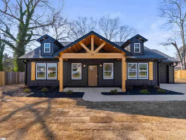 The Clayton Group at Real Broker in Campobello, SC (4)