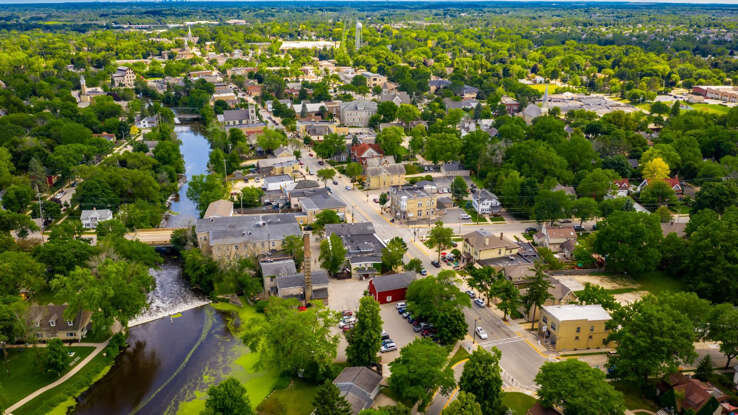 Sell Fast With Us in Kenosha, WI (4)