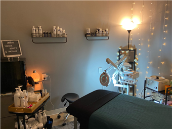 Radiate Beauty and Massage in Willowick, OH