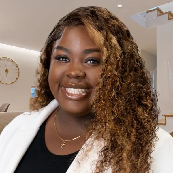 Crystal Trammell - REALTOR | Loan Officer in Menifee, CA (5)