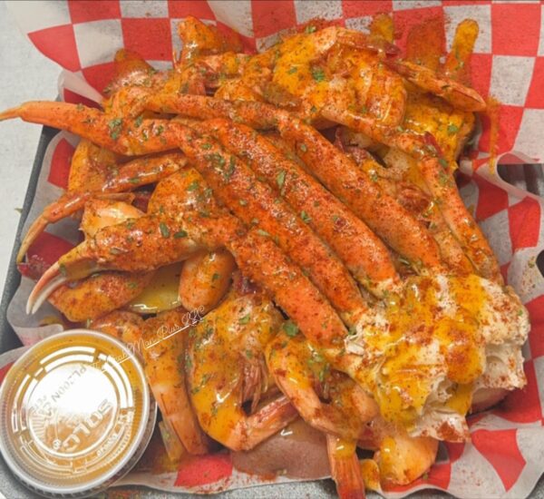 The Crab Man Plus in Mandeville, LA (5)