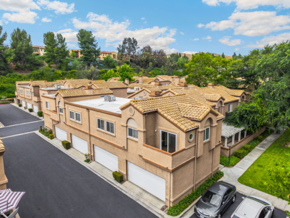 Sheila Buonauro Real Estate Team in Brea, CA (3)