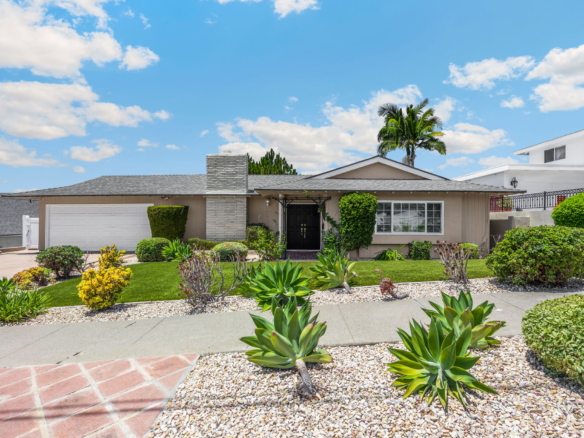 Sheila Buonauro Real Estate Team in Brea, CA (4)