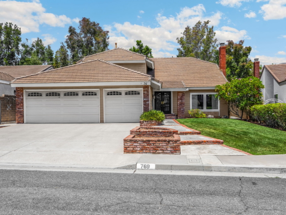 Sheila Buonauro Real Estate Team in Brea, CA (5)