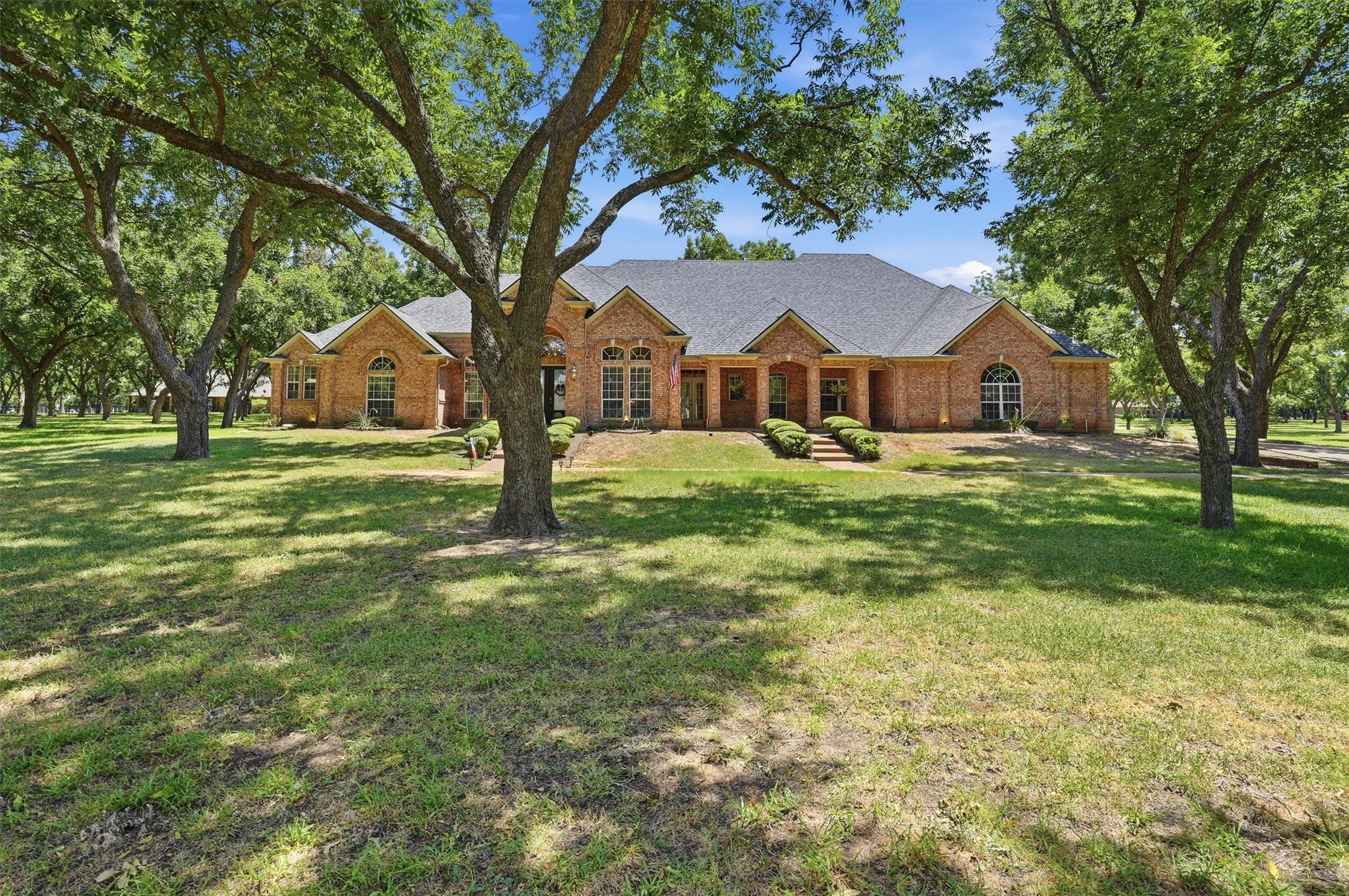Eric Wilkins, Realtor - VYBE Realty in Granbury, TX