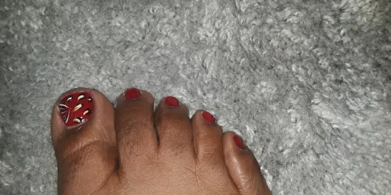 Nails on LA in Compton, CA