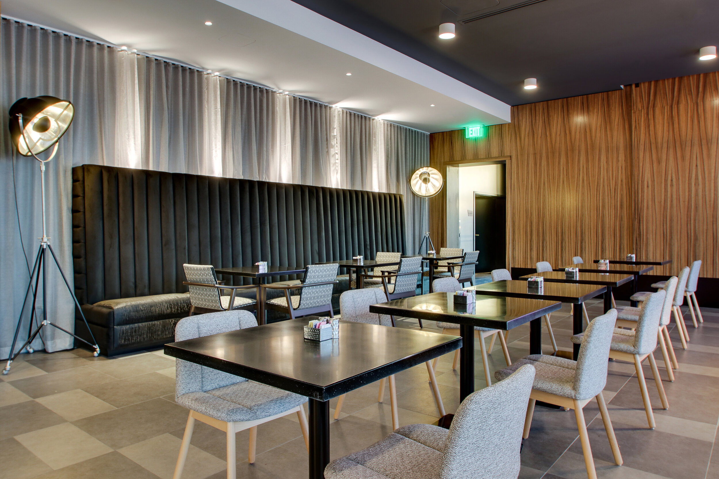 Thorn Restaurant & Lounge in Rosemont, IL (3)