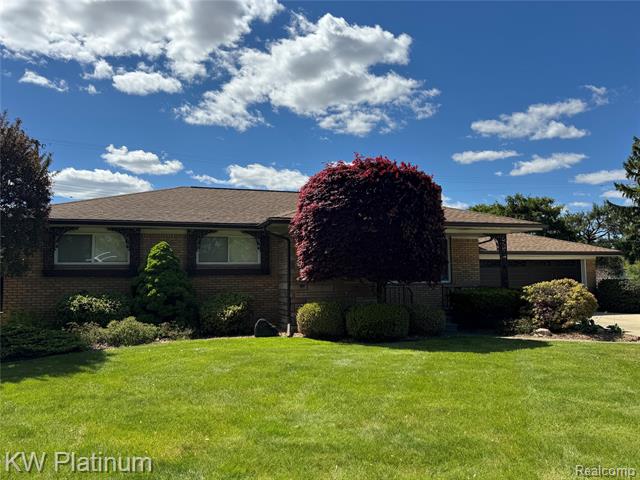Snabby Real Estate - Clawson in Clawson, MI (2)