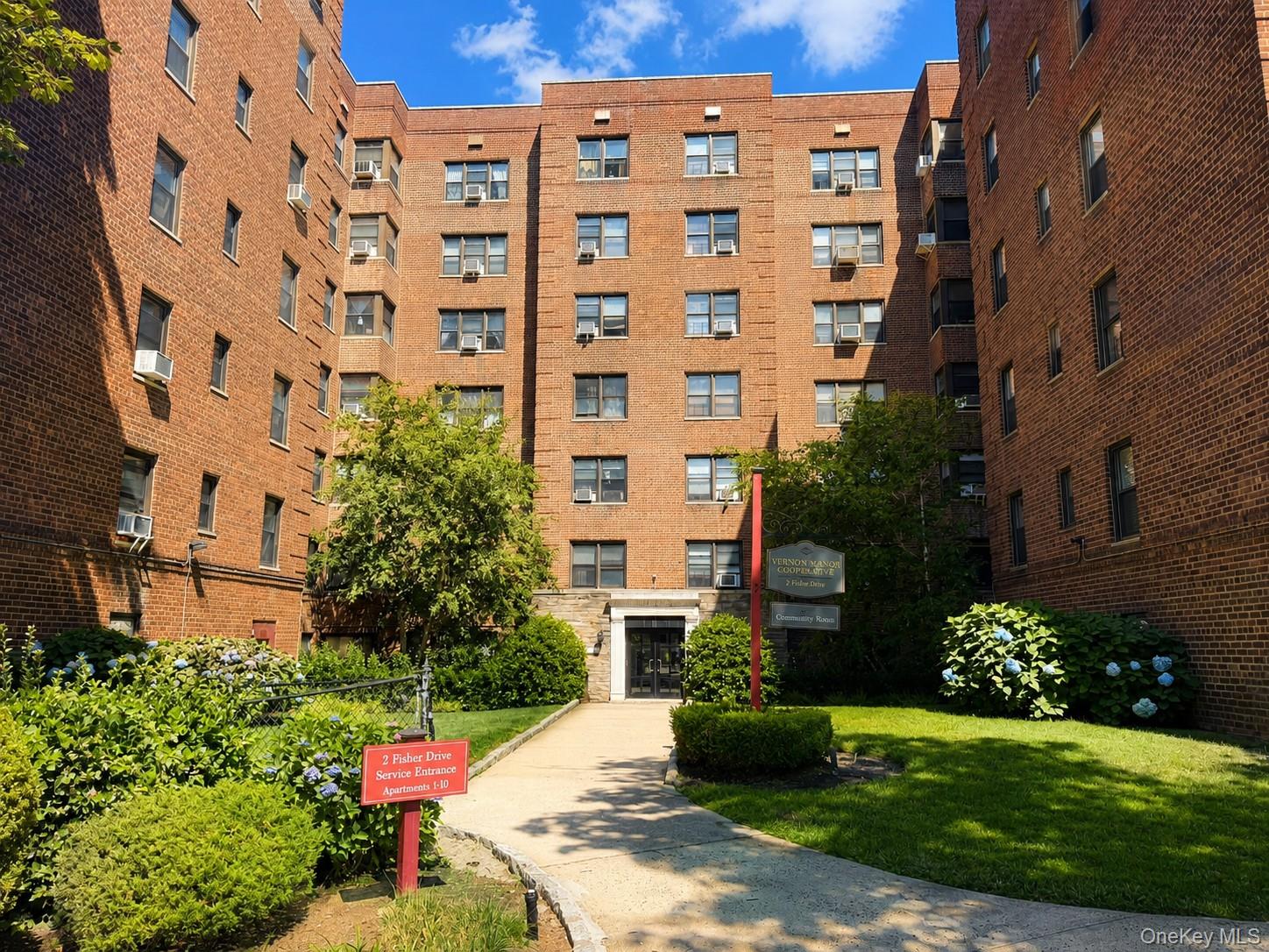 Hollingsworth Real Estate Group in White Plains, NY (4)