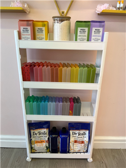 Nae's Nail Lounge in Caldwell, OH