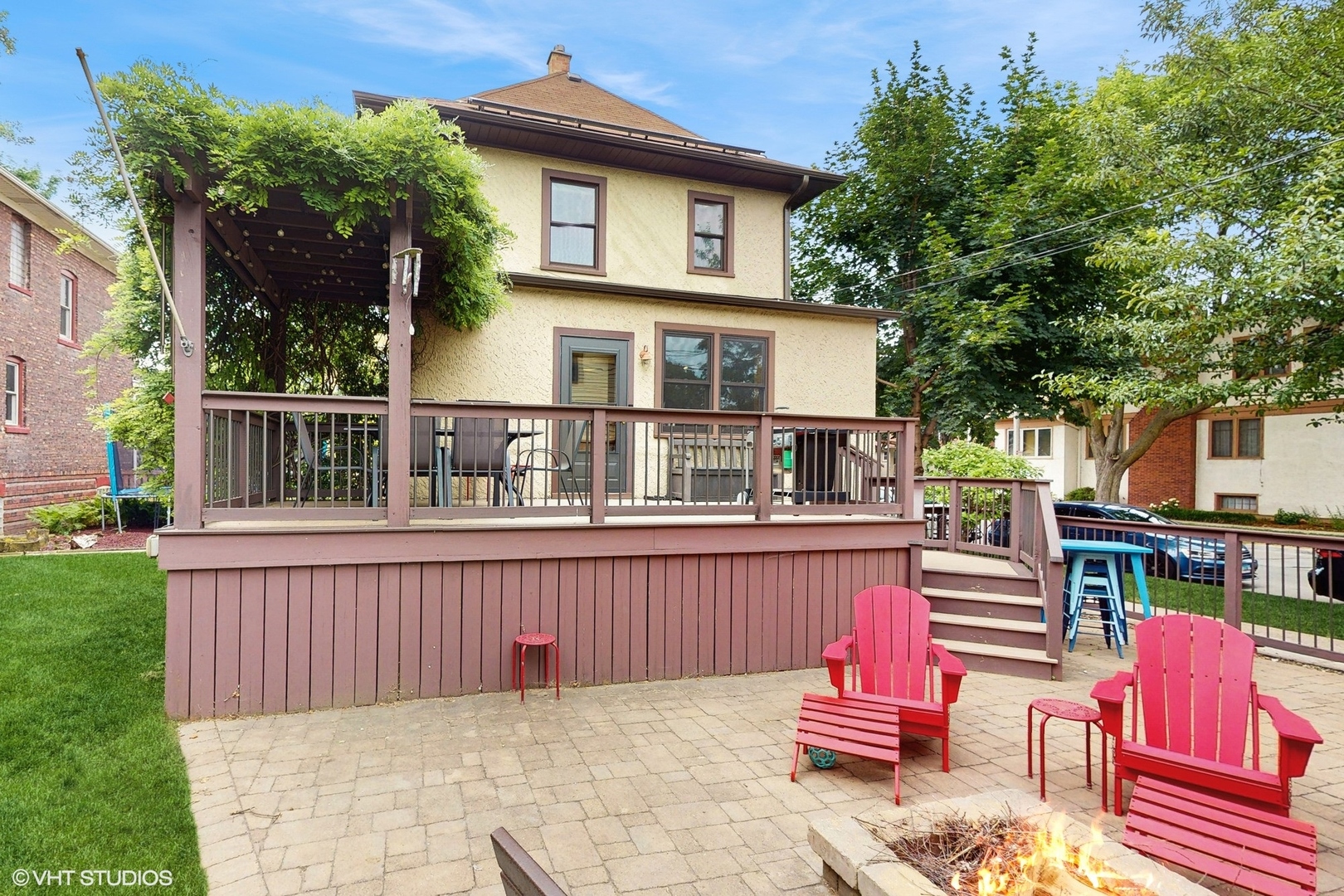 Tina Hollins, Broker- Coldwell Banker Realty in Oak Lawn, IL (4)