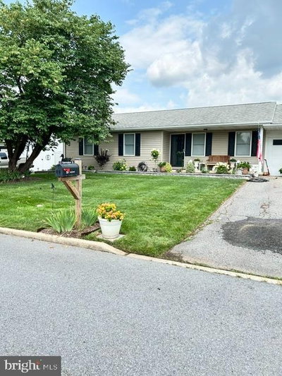 J & B Real Estate, Inc.- Thurmont Location in Thurmont, MD (4)