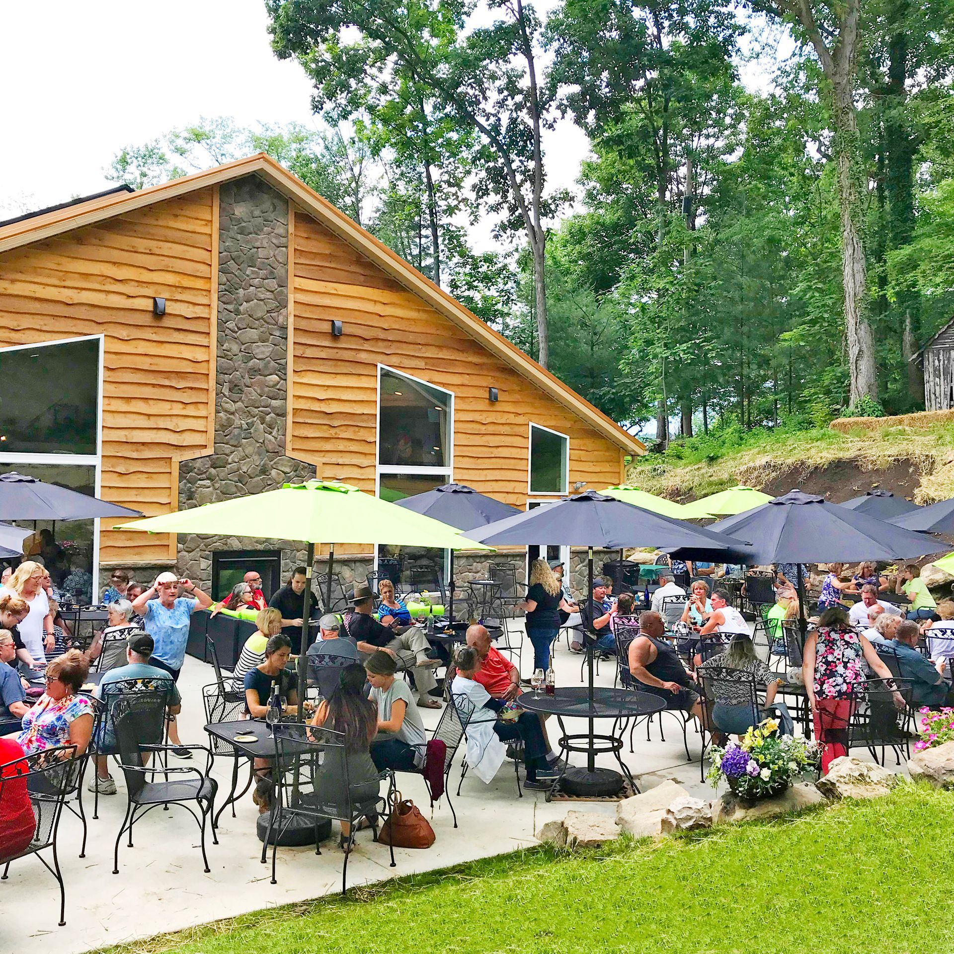 Hans’ Place in Dover, OH