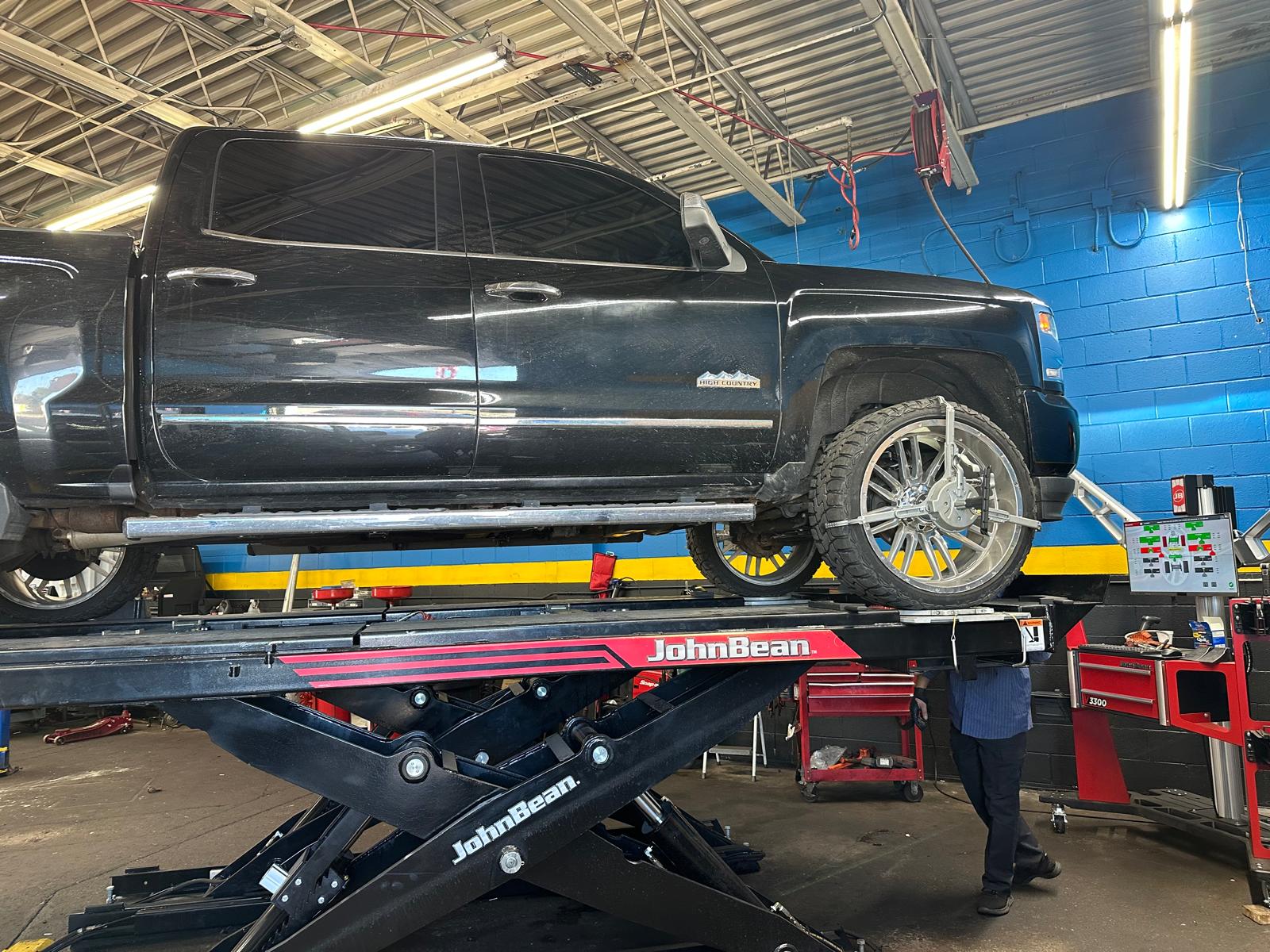 A & W Auto Service in West Allis, WI (3)
