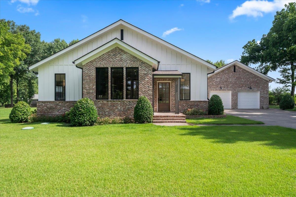 Nancy C Huddleston , Coldwell Banker Collins -Maury in Collierville, TN (3)