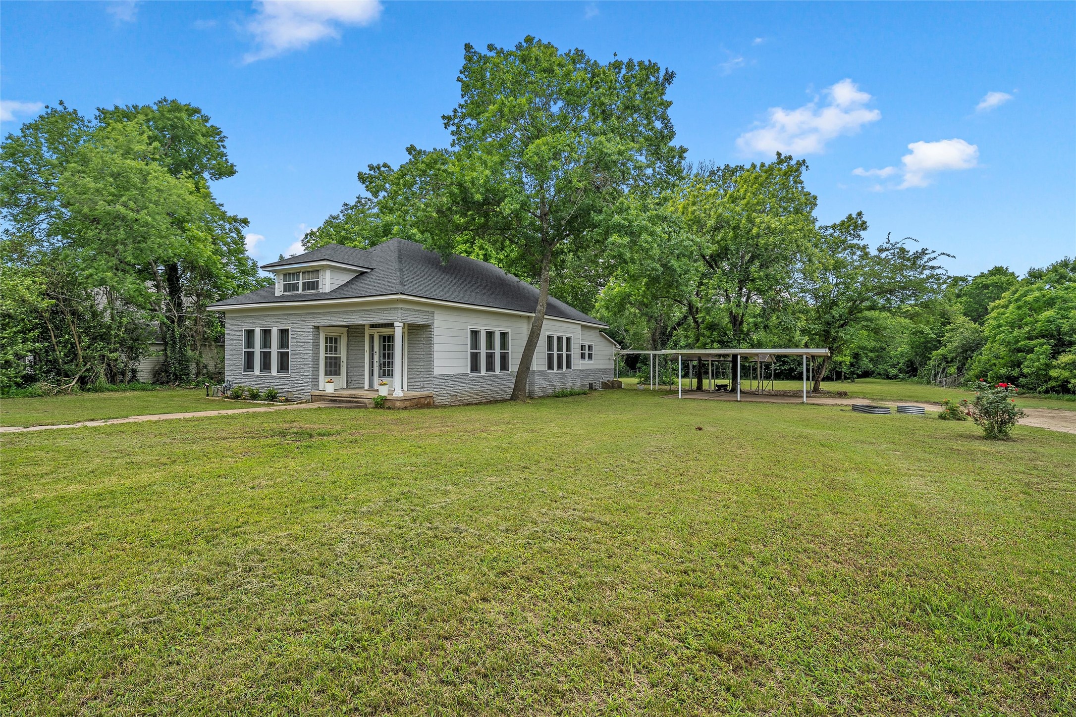 Logan Capital Real Estate in Lorena, TX (2)