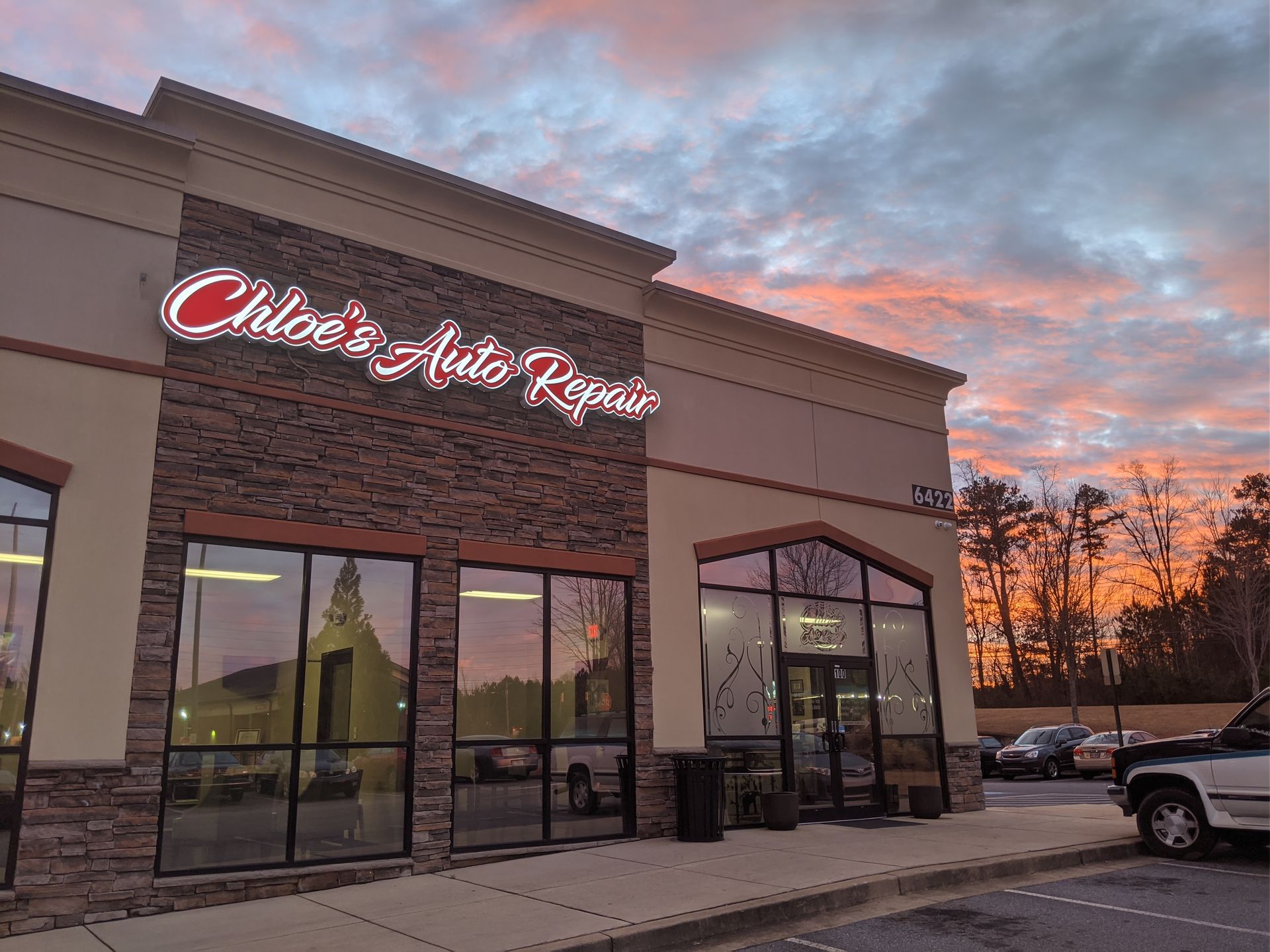 Chloe's Auto Repair and Tire Towne Lake in Woodstock, GA (2)