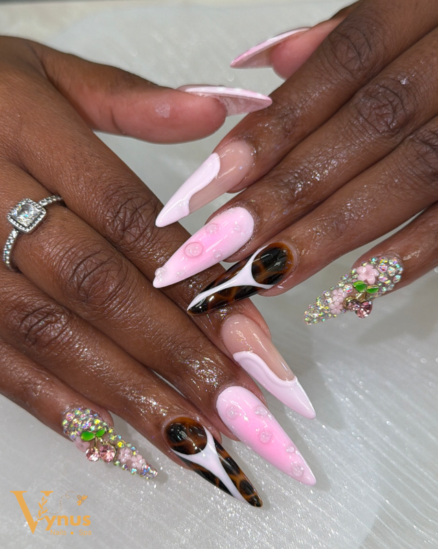 Vynus Nails & Spa in Gainesville, FL (4)