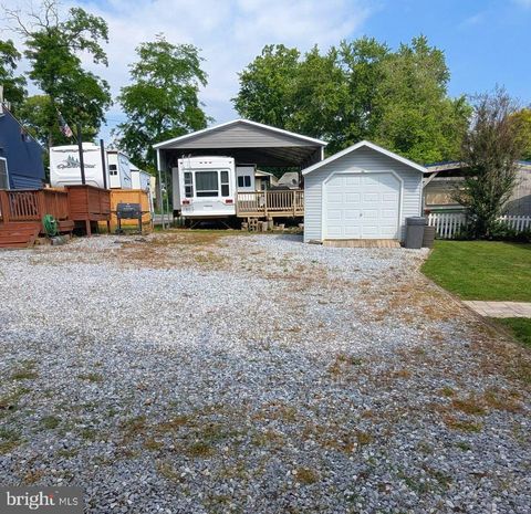 Mountain Home Real Estate, LLC in Berkeley Springs, WV (3)