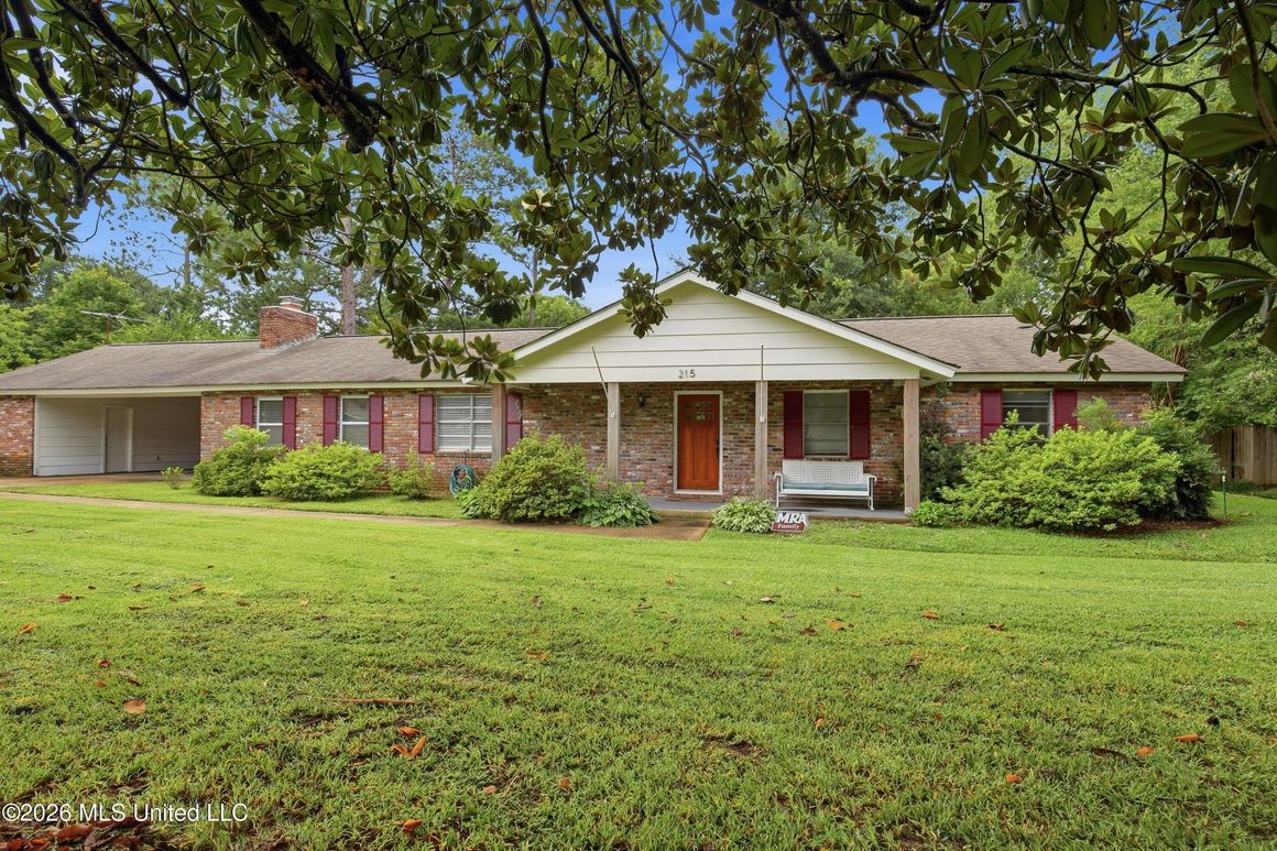 Locke Ward, Realtor C.H. & Company Real Estate, Inc . in Jackson, MS (2)