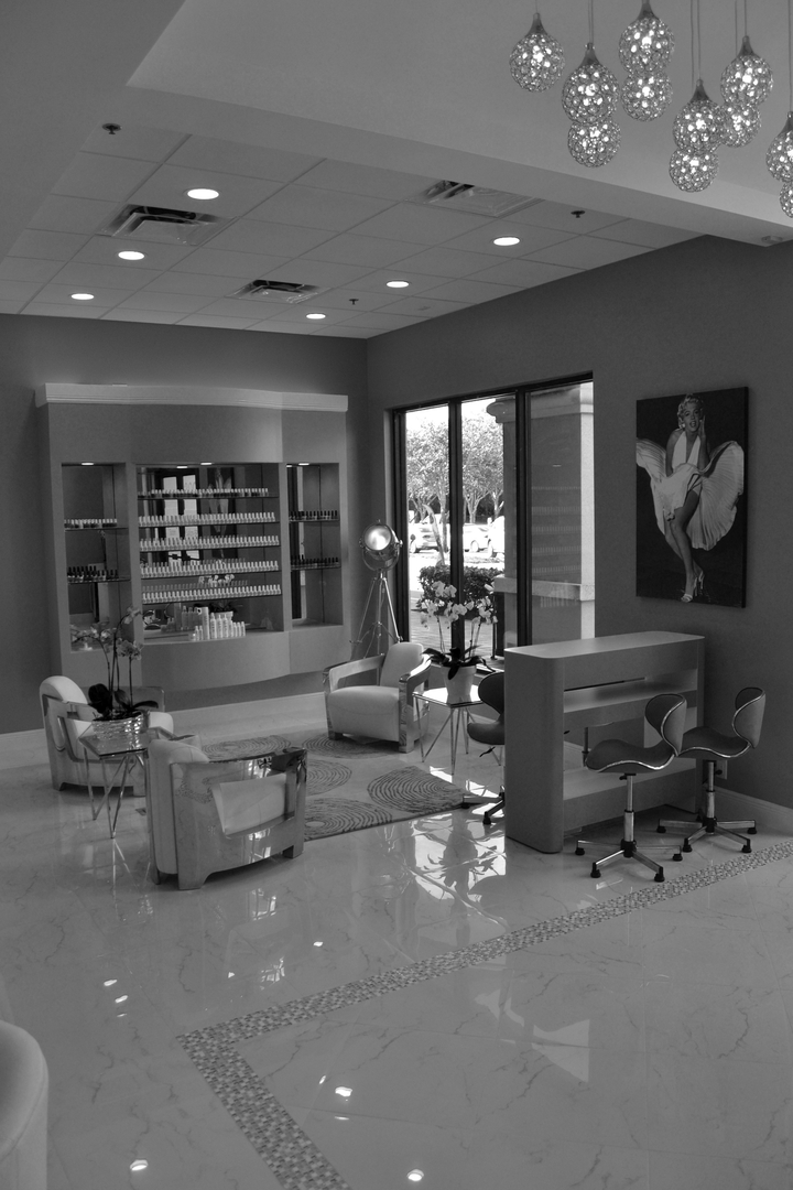 Hollywood Salon and Spa in Wellington, FL (5)