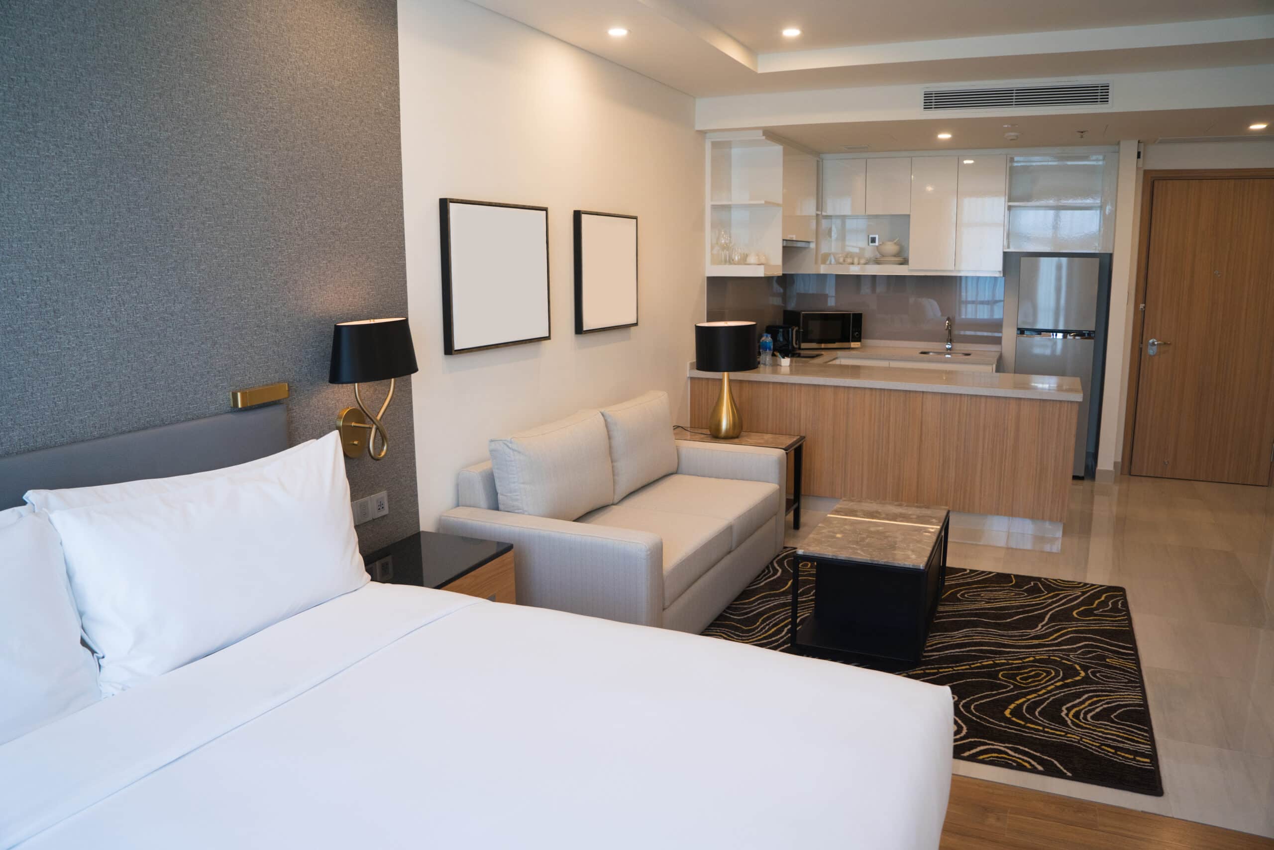 Crystal Pro Cleaning Services, LLC in Pompano Beach, FL (3)