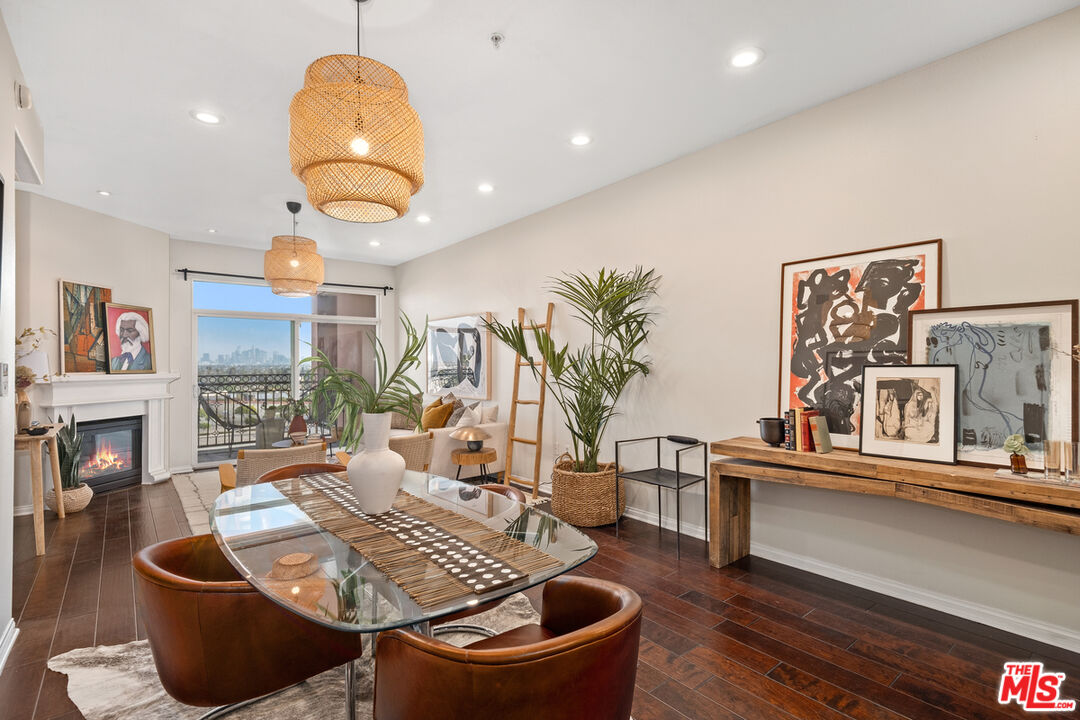 Nia Mallett | Real Estate in Santa Monica, CA (6)