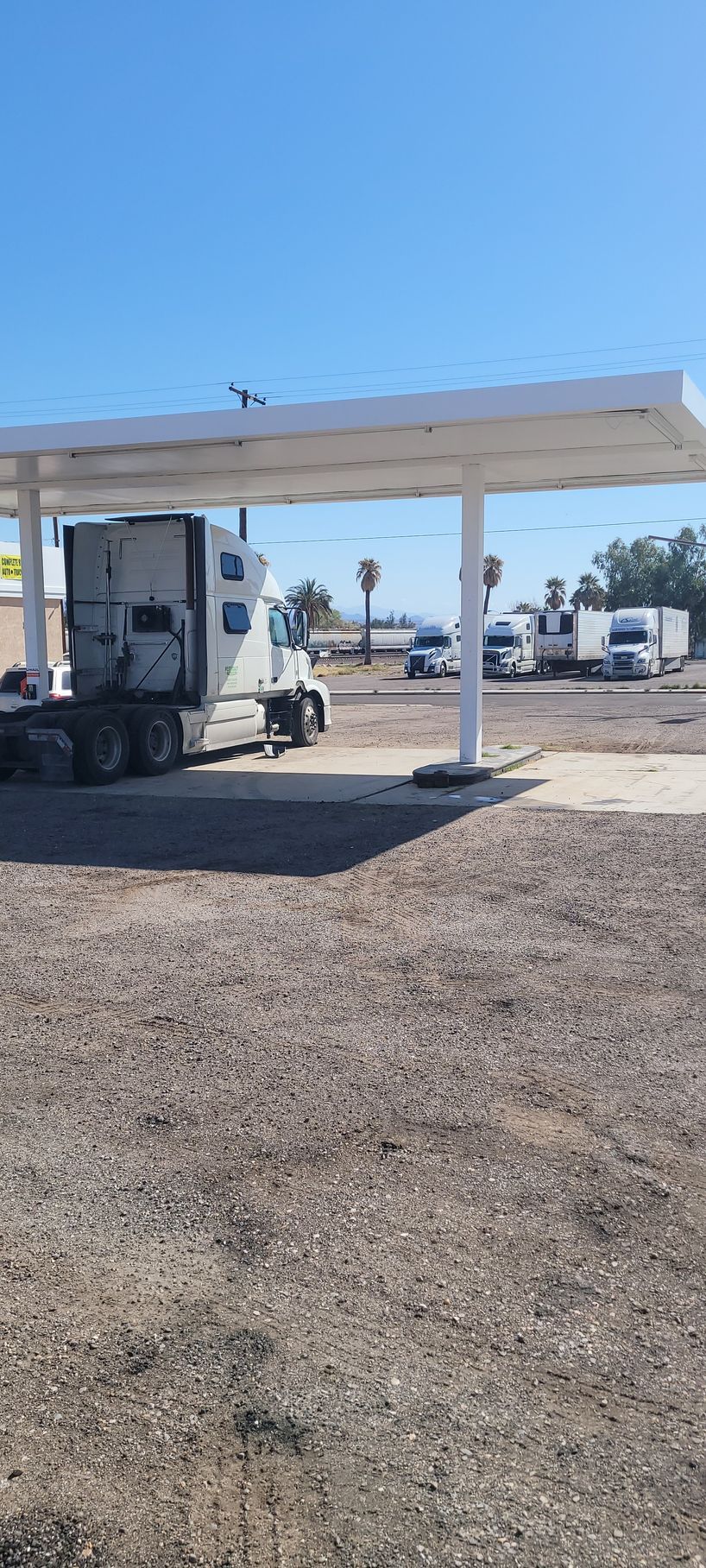 Honest John's Mobile Repair & Road Service LLC in Needles, CA (6)