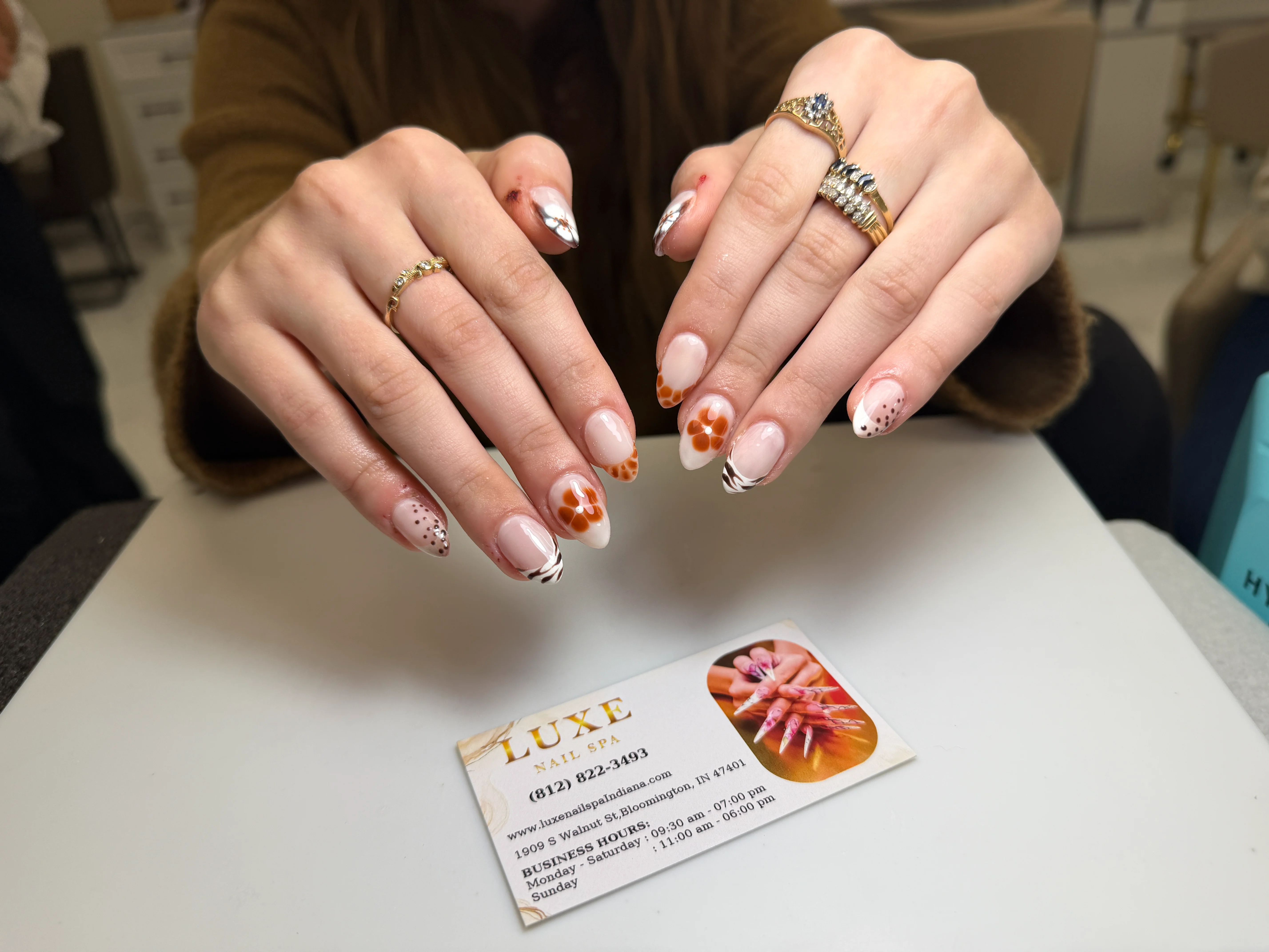 LUXE NAIL SPA in Bloomington, IN (3)
