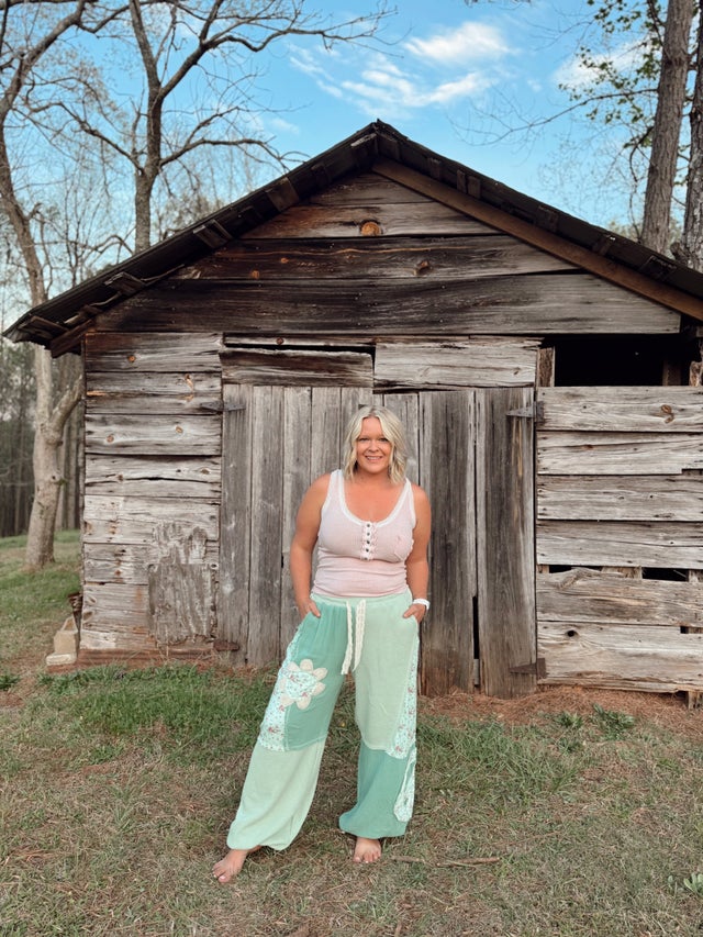 Cambria + Clover Boutique in Jasper, GA (3)