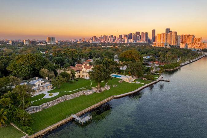 The Ashley Cusack Team, REALTORS ️ in Coral Gables, FL (5)