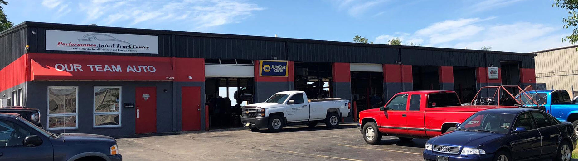 Performance Auto Center in Elk Grove Village, IL