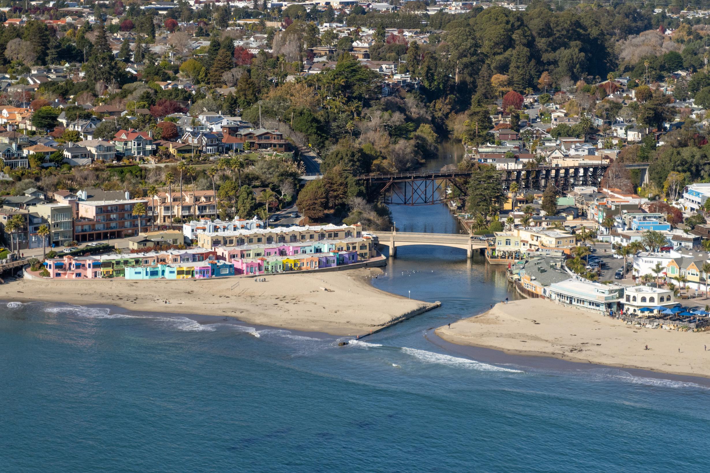 Shemeika Fox - Fox Realty Group, Inc. in Santa Cruz, CA (5)