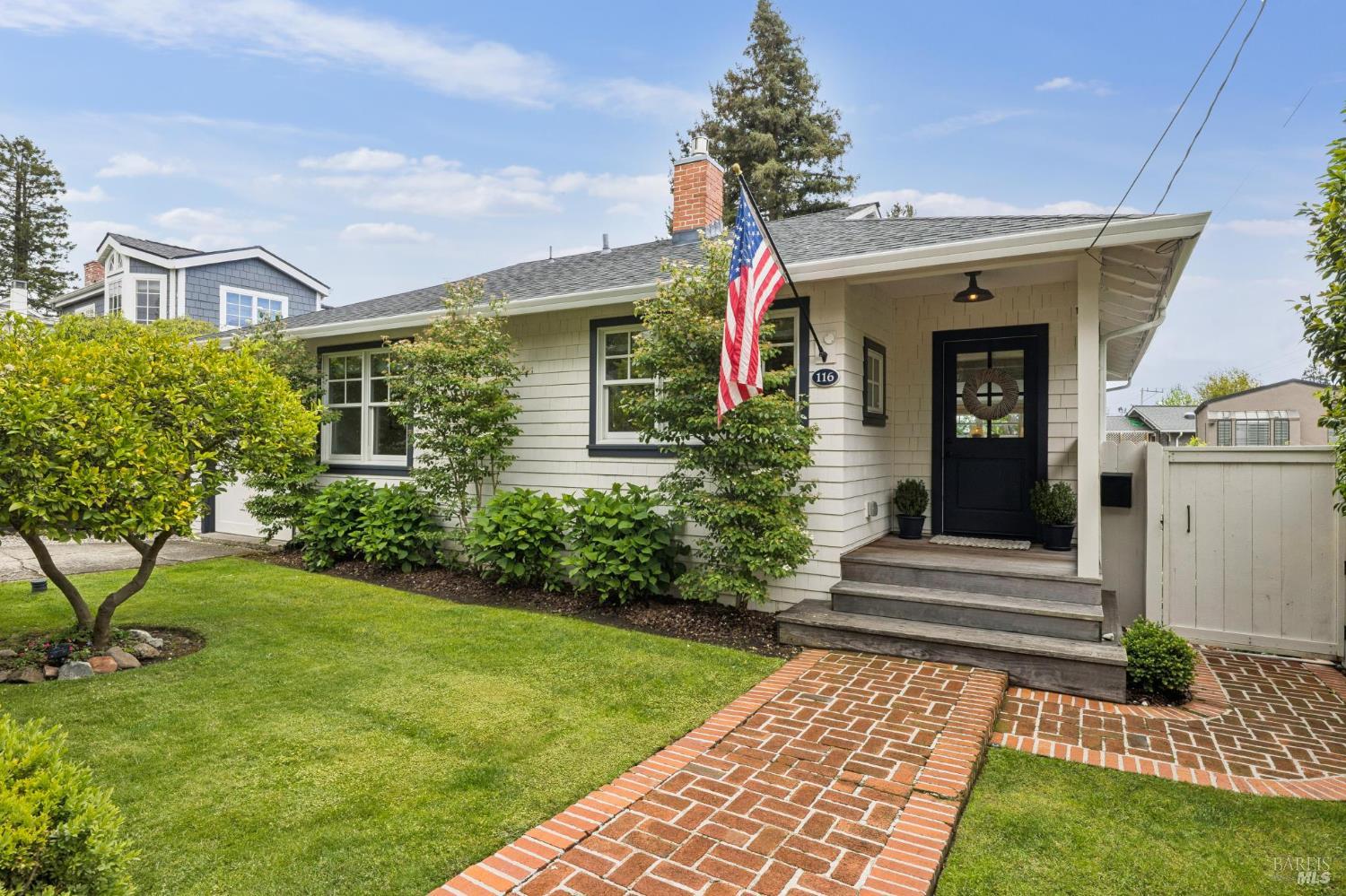 Sharon Kramlich | Compass | Mill Valley & Marin Real Estate in Mill Valley, CA (2)